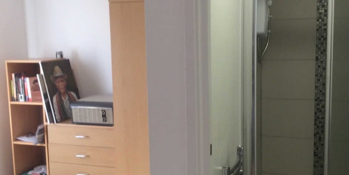 3 Bedroomed Flat Islington N1 Whittington Estates